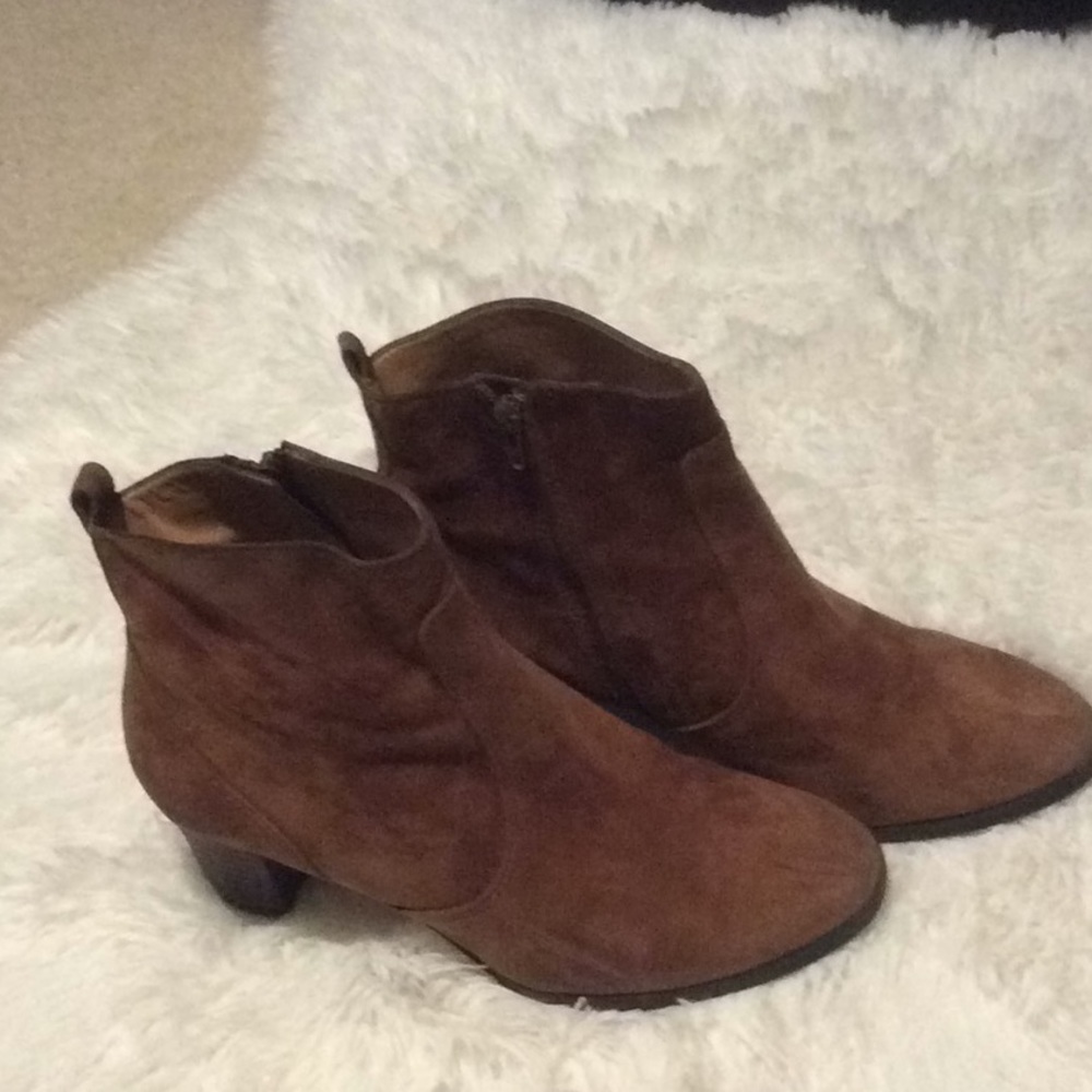 Women booties
